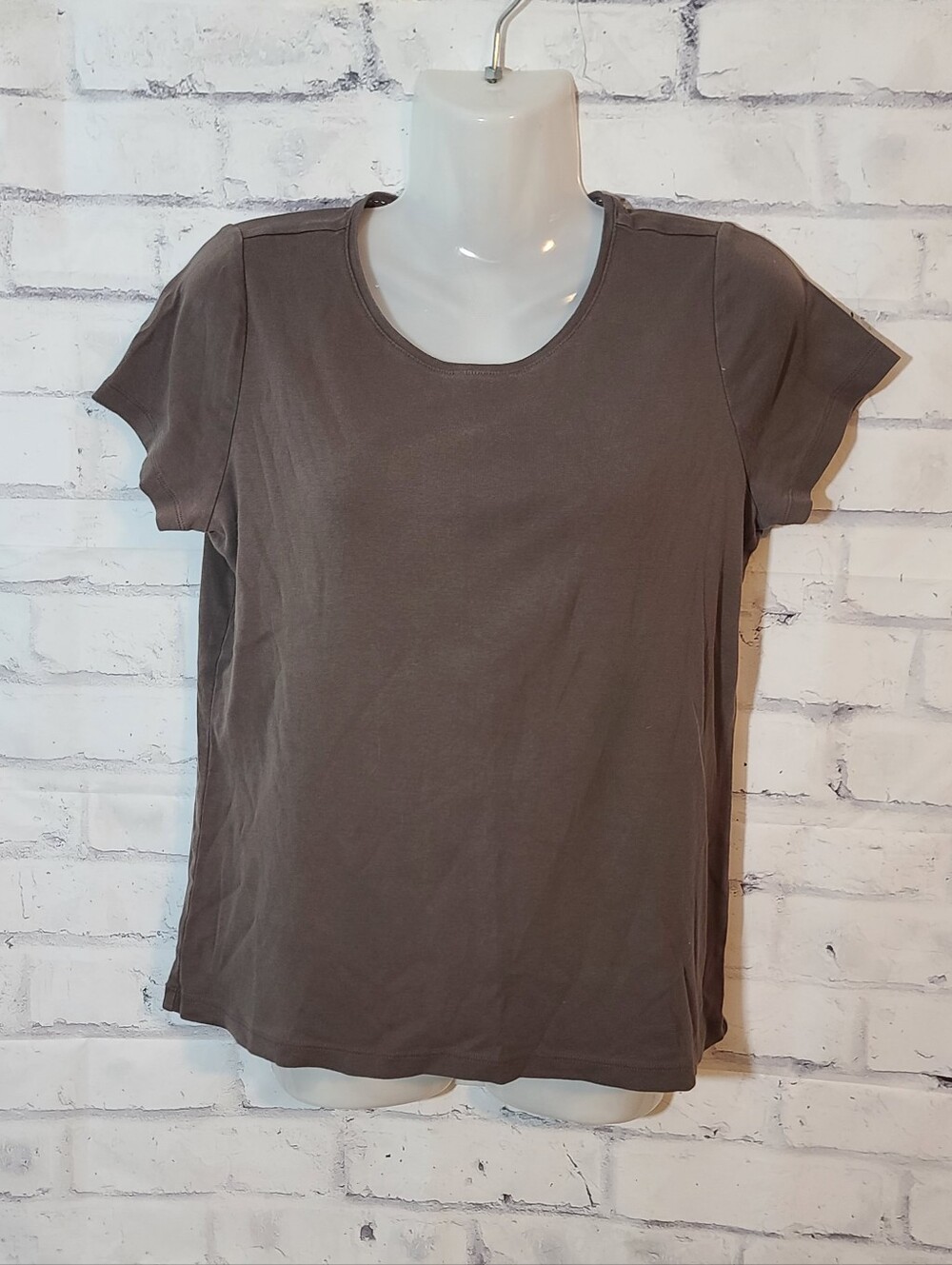 St. John's Bay Women's Brown Solid Knit Cotton Crew Neck Short Sleeve T-Shirt M